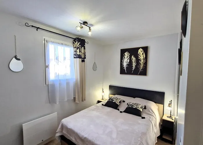 Royan - Entierement Renove Confort - Ideal !